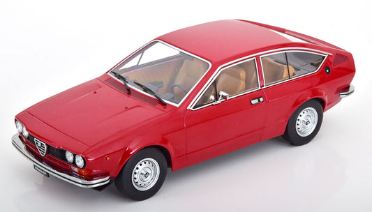 KK-Scale 1:18 - Alfa Romeo Alfetta GT 1.6 1976 Rood