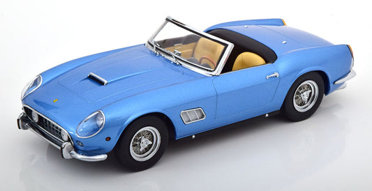 KK-Scale 1:18 - Ferrari 250 GT California Spyder  1960 Lichtblauw Metallic